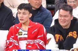 石家庄平安客场挑战上海绿地，剿灭对手